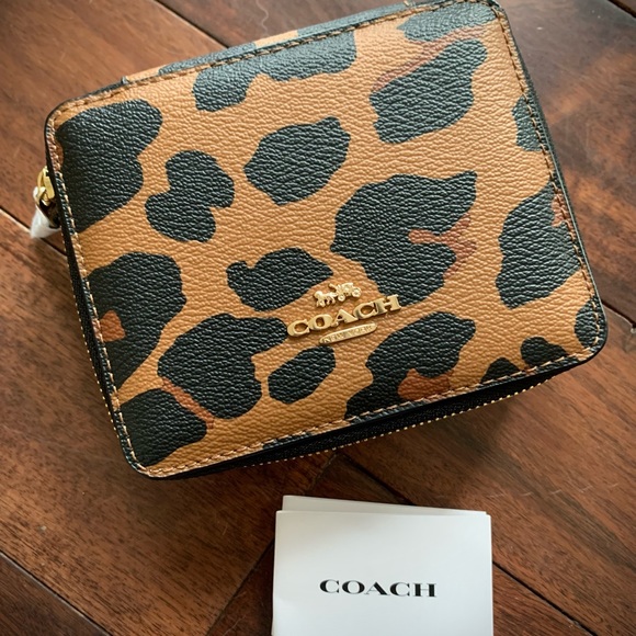 Leopard Print Leather Jewelry Box - Picture 1 of 6